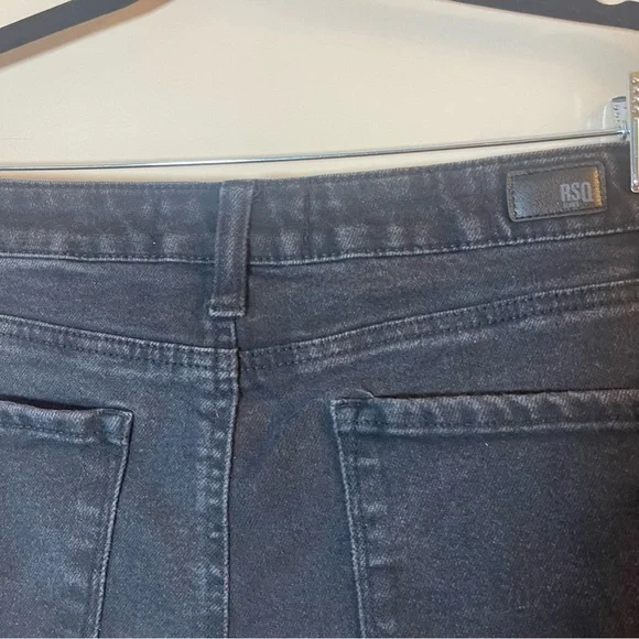 RSQ Dark Wash Jean Shorts - Picture 5 of 7